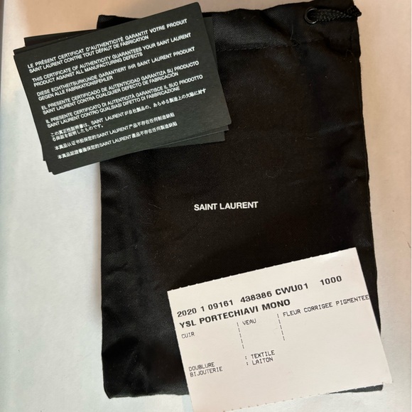 YSL Cassandre Matelasse Key Pouch - Picture 8 of 8